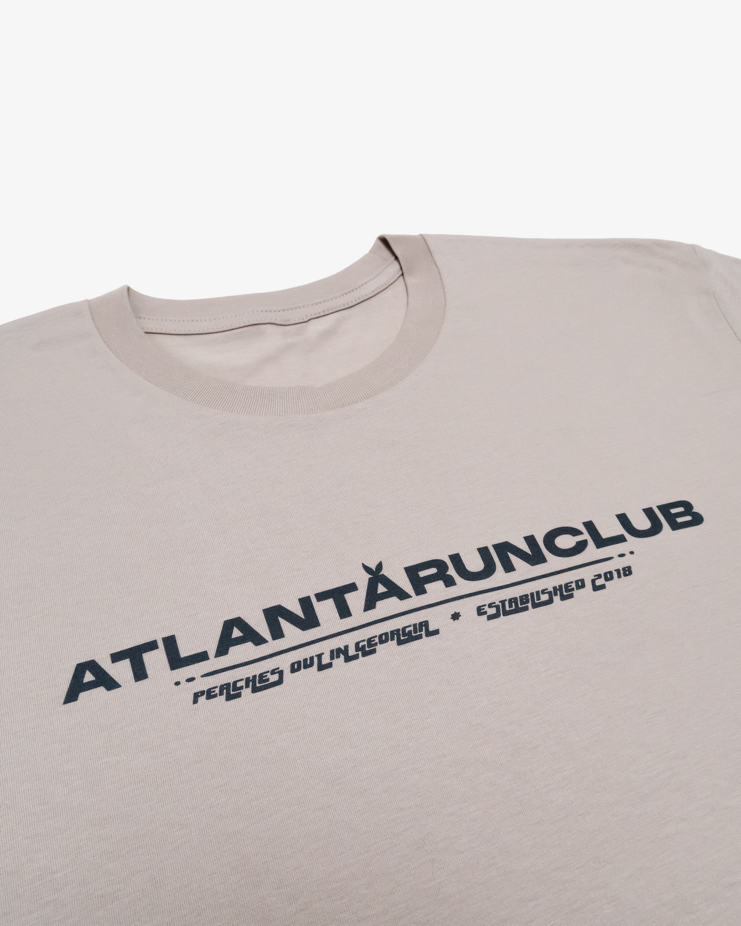 Men’s ATLANTARUNCLUB Tee - Bone